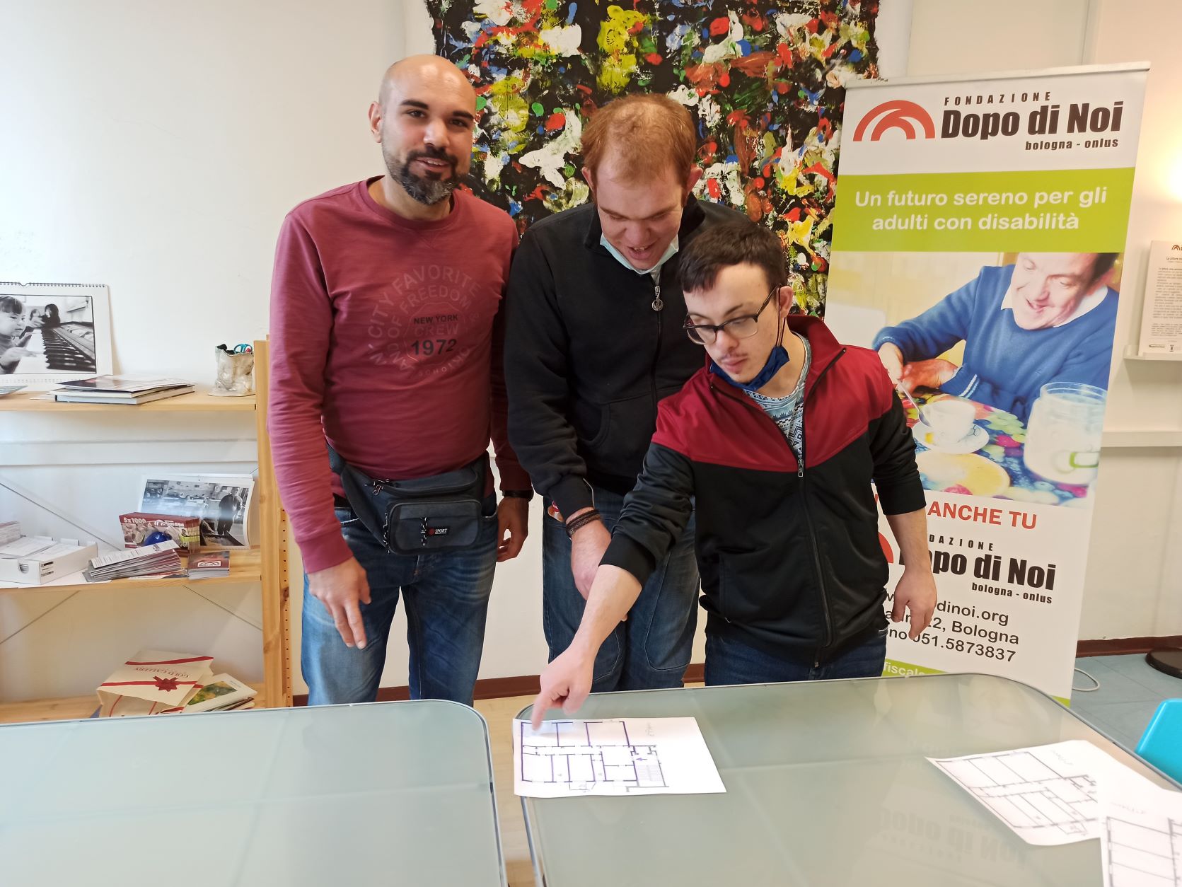 Dopo un percorso educativo condotto a fianco degli operatori della Fondazione Dopo di Noi, 6 uomini con disabilità cognitiva sono pronti ad andare a vivere da soli.