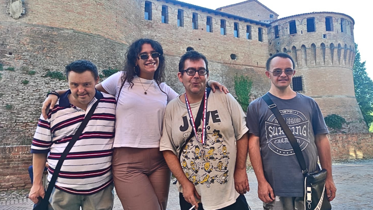 Gita a Dozza Casa San Donato e Sofia, volontaria del Servizio Civile